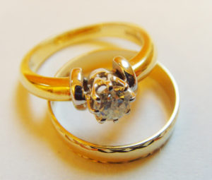 használt arany gyűrű